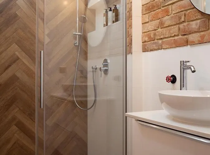 Brick House - Stefan * Wroclaw